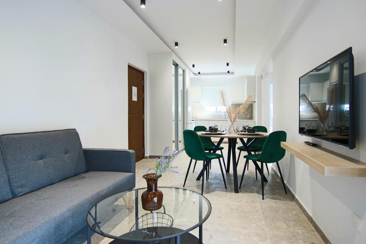 Phaedrus Living: Seaside Luxury Flat Lighthouse 69 Appartement Paphos Buitenkant foto