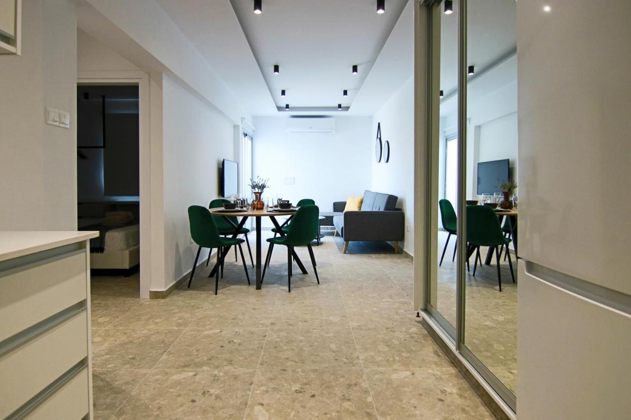Phaedrus Living: Seaside Luxury Flat Lighthouse 69 Appartement Paphos Buitenkant foto