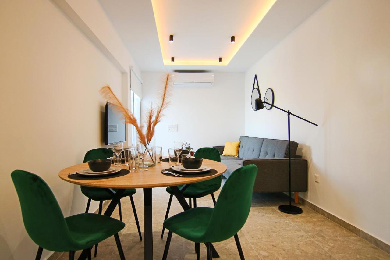 Phaedrus Living: Seaside Luxury Flat Lighthouse 69 Appartement Paphos Buitenkant foto